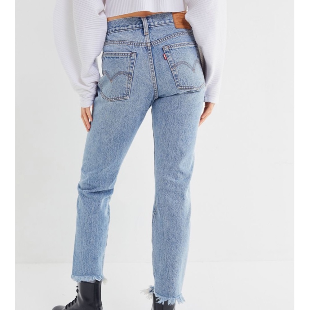 Levi’s Wedgie Icon Jean – Shut Up